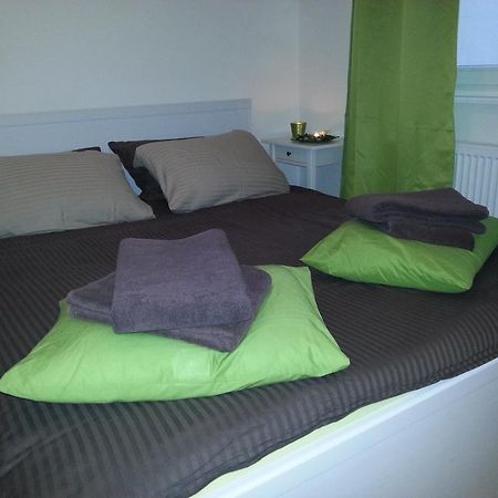 Apartment Capital Town-Free Parking Zagreb Room photo